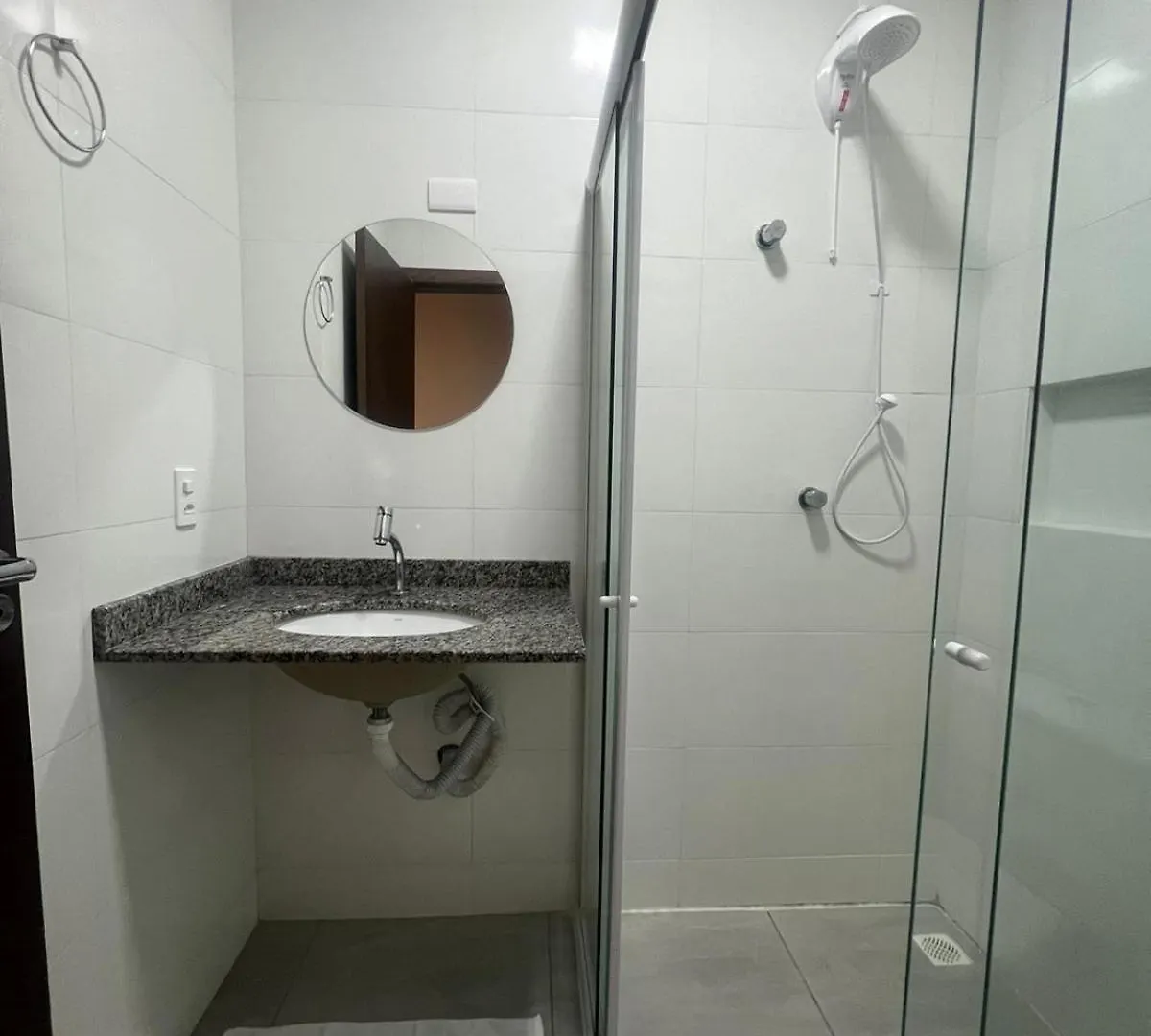 Suite Com Bwc Privativo Com Ar Ao Lado Da Vila Germanica Oktoberfest Blumenau 0*,  Brazylia