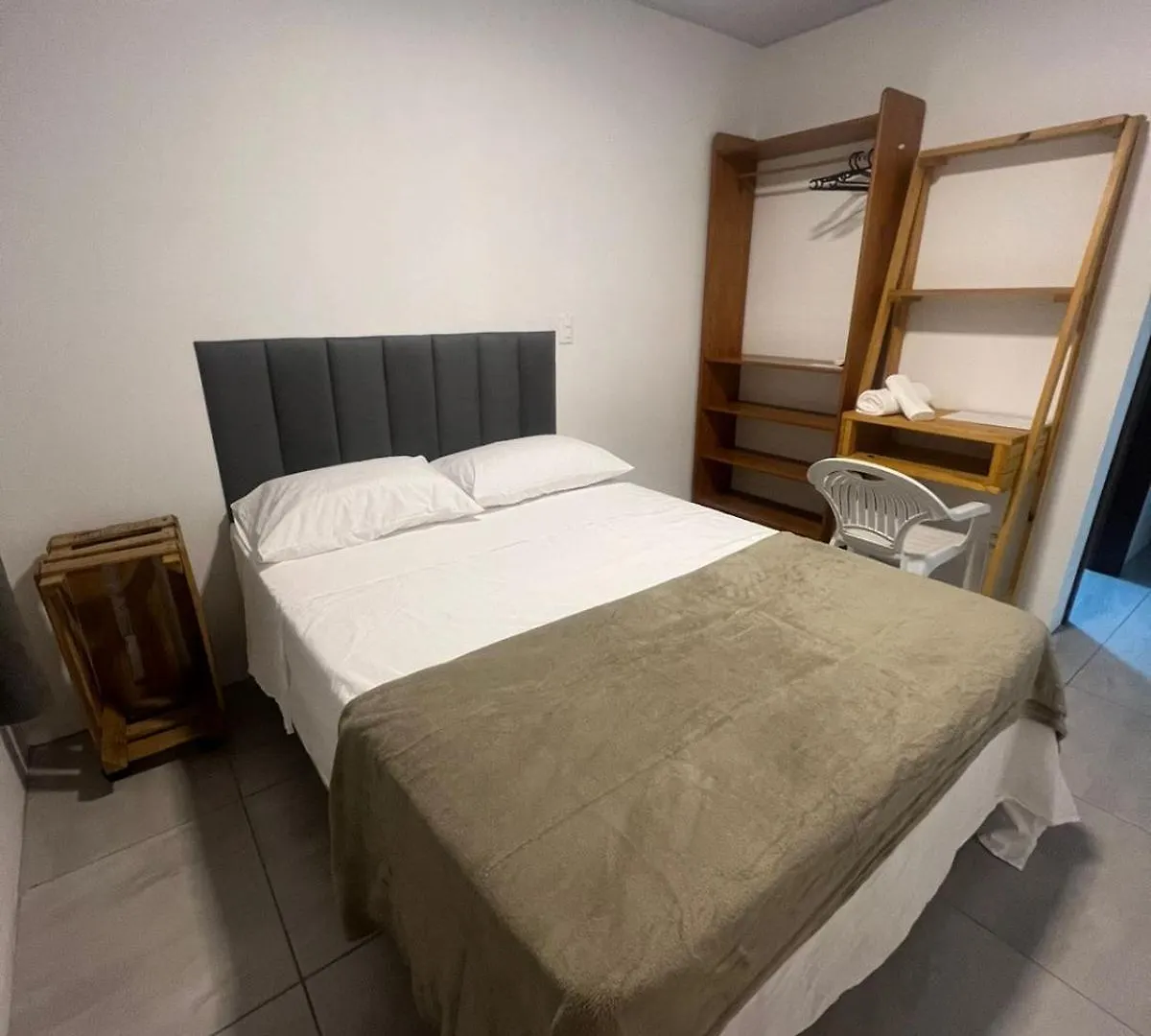 Suite Com Bwc Privativo Com Ar Ao Lado Da Vila Germanica Oktoberfest Blumenau